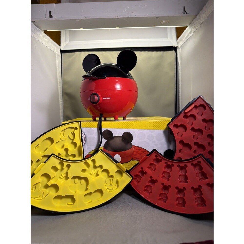 Mickey Mouse Gummy or Chocolate Treat Maker 4 Mold Trays And Warming Unit